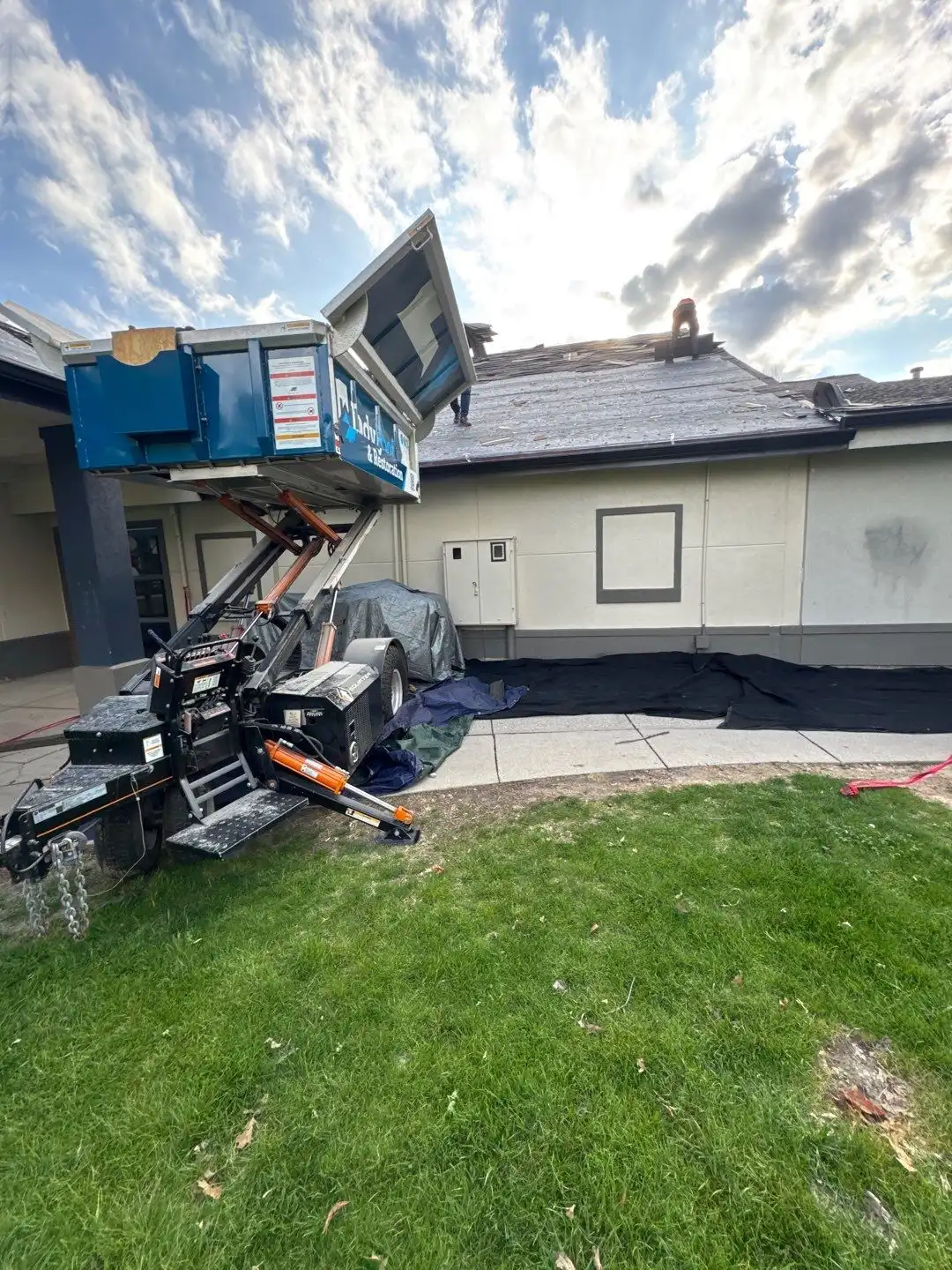 What Is EPDM Roofing? A Saxony Guide to Rubber Roofs and How They Last