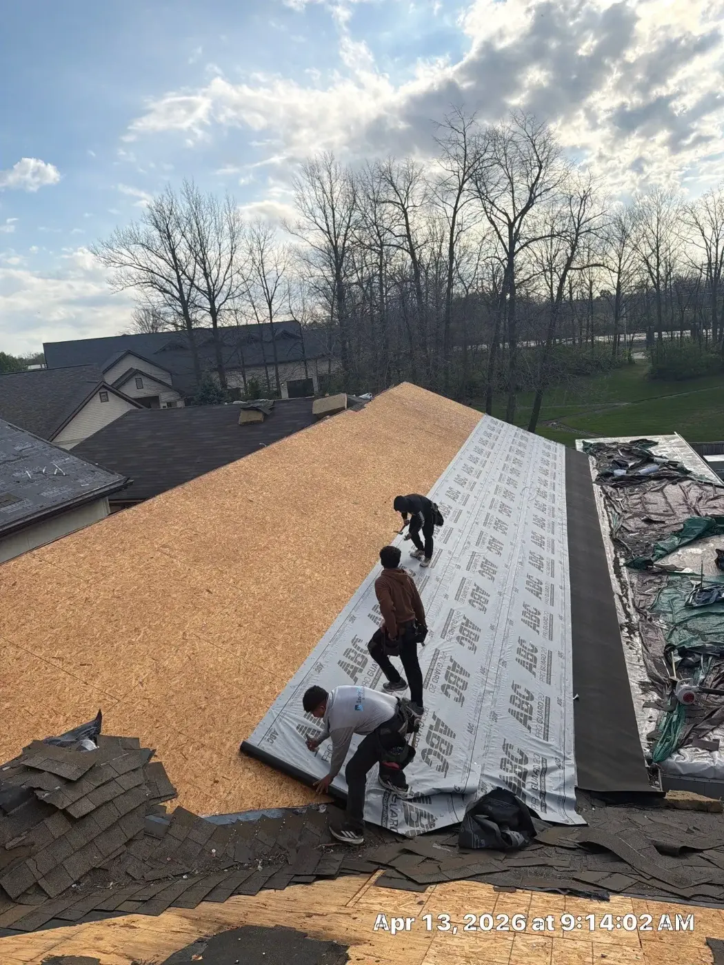 Tarping and dry-in on a Saxony commercial roof